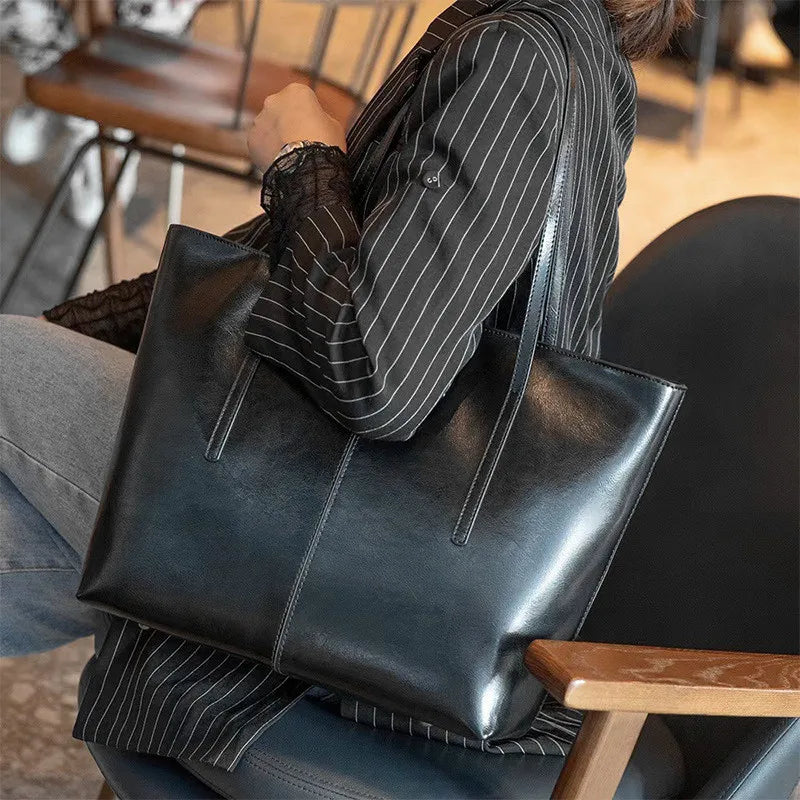 PARFAIT Ladies Handbag